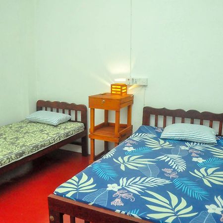 Airport Tourist Resort Katunayake Exterior photo
