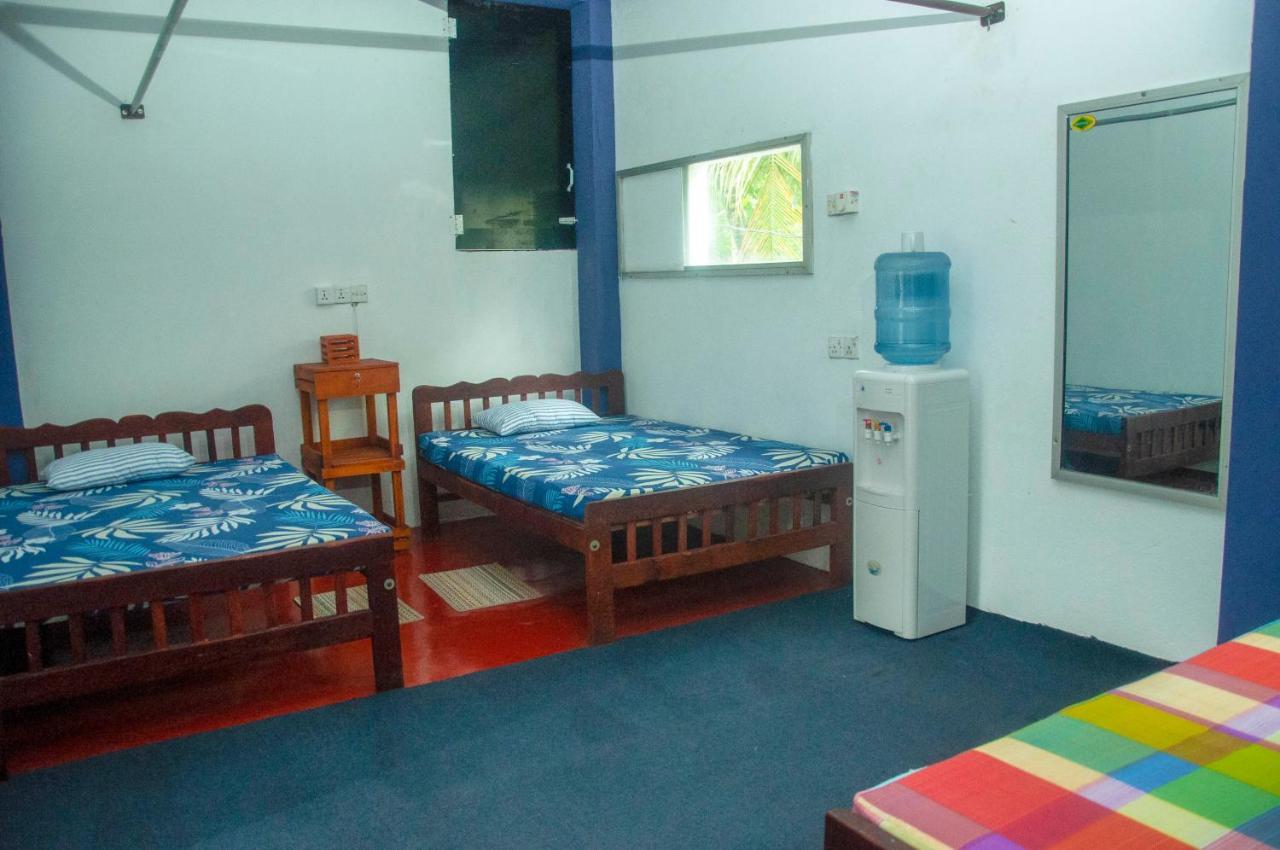 Airport Tourist Resort Katunayake Exterior photo